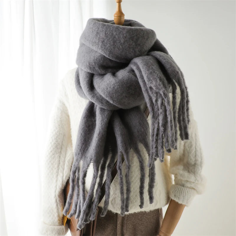 Women’s Cashmere Blend Scarf – Soft, Oversized & Luxurious Winter Wrap