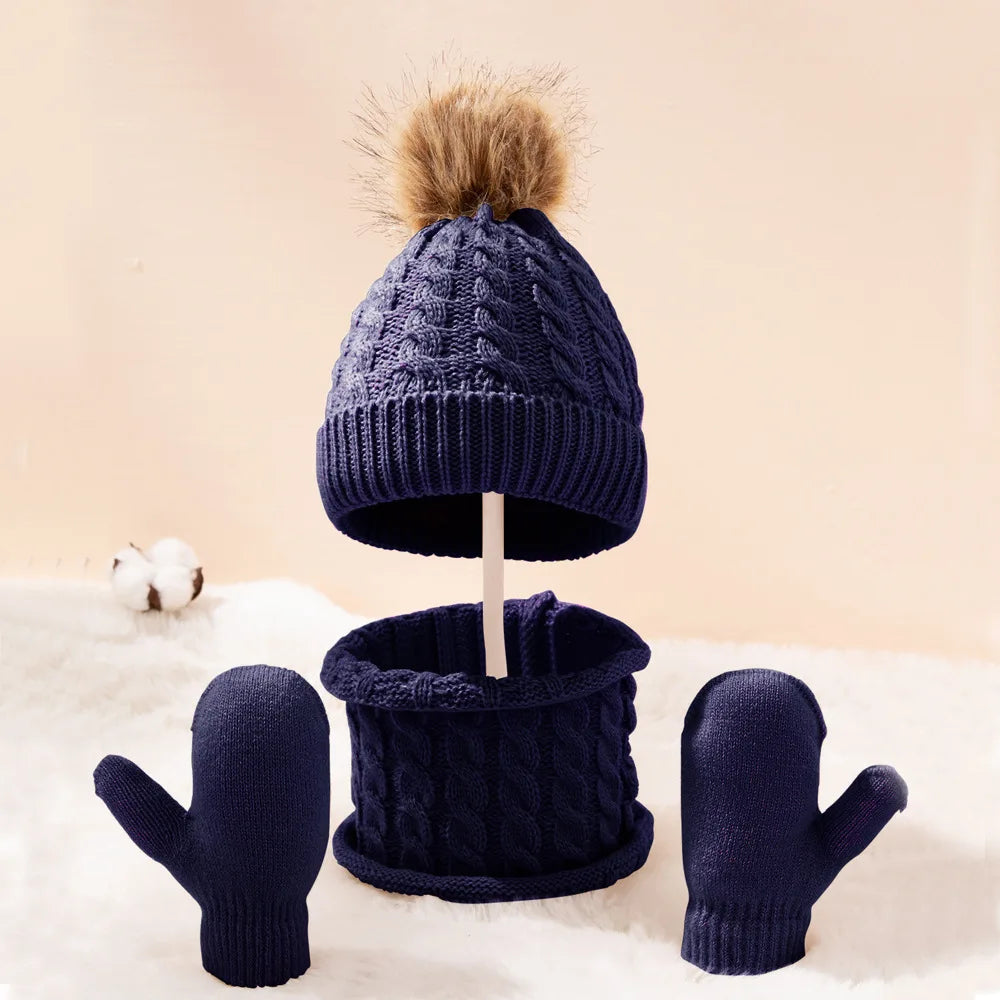 Baby Winter 3-Piece Set – Knitted Hat, Scarf & Gloves (0–3 Years)